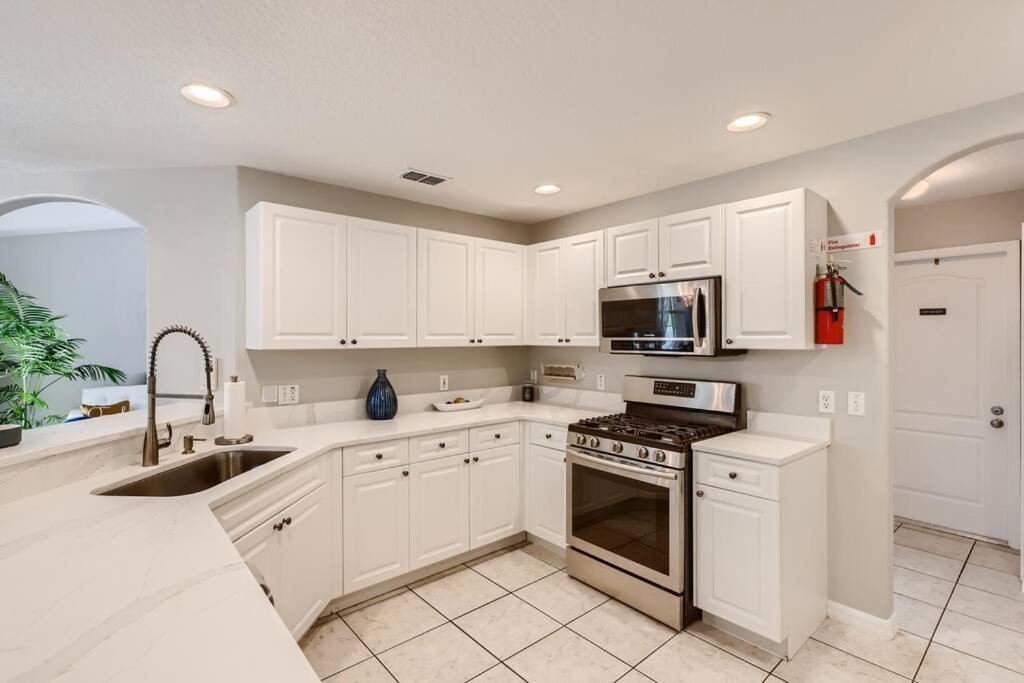 New Modern Relaxing 4 Bedroom Pool Villa Near Disney'S Parks Davenport Buitenkant foto